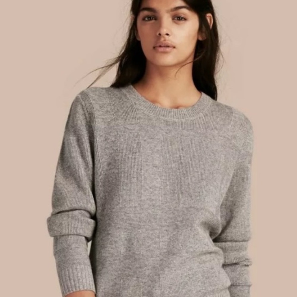 Burberry Heather Gray Soft Warm Cashmere Blend Pullover Sweater Medium